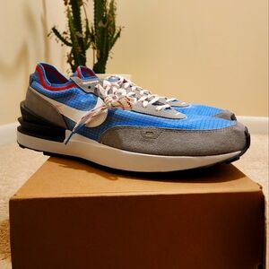 Nike Men's Blue and Gray Low-Top Sneakers with Red Accents